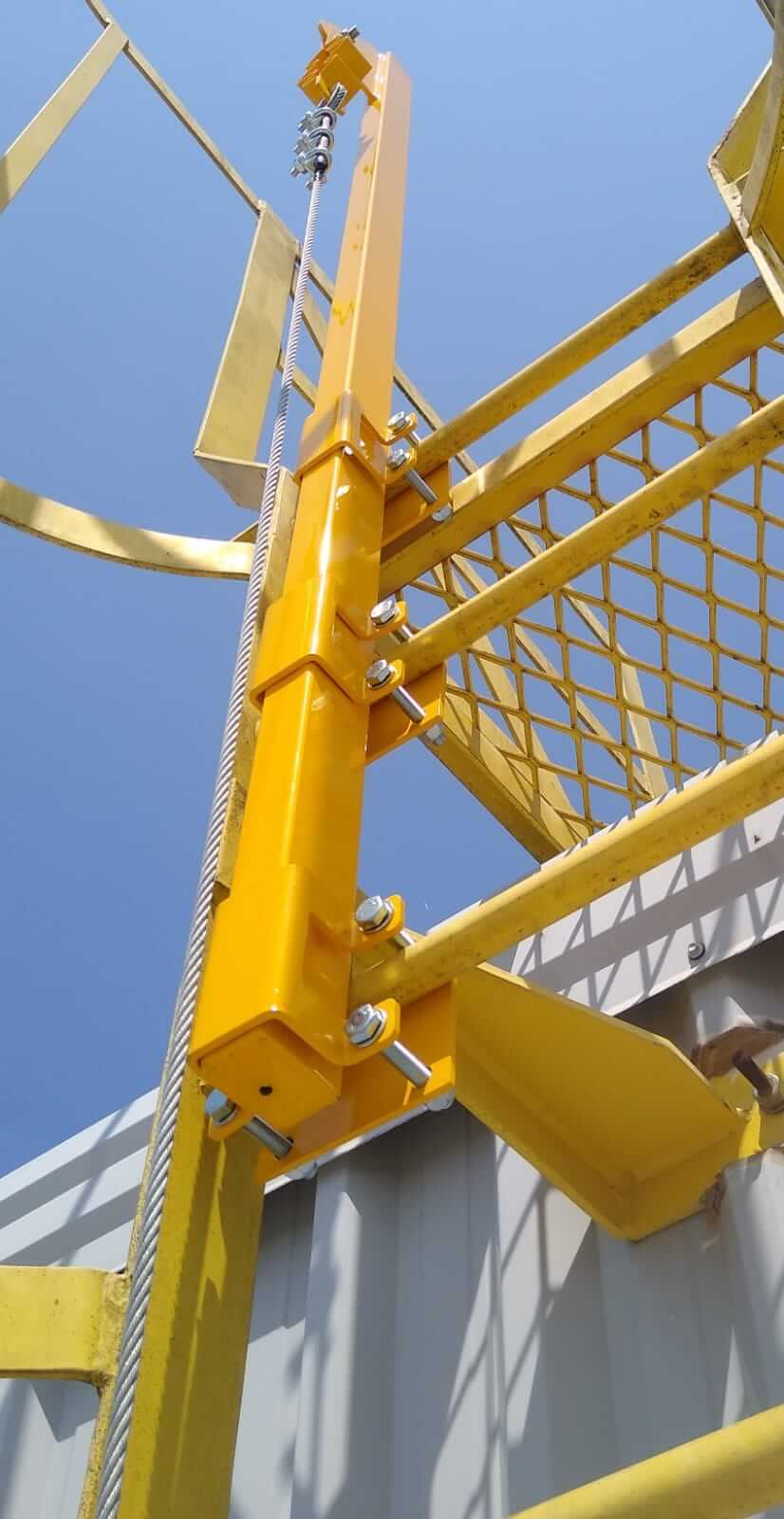 LINHA DE VIDA VERTICAL